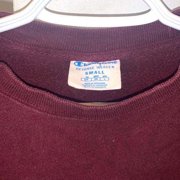 super comfy burgundy champion crew neck - Picture 2 of 4